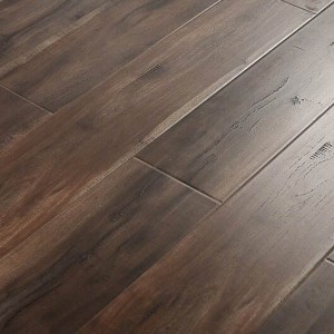 China EIR laminate flooring