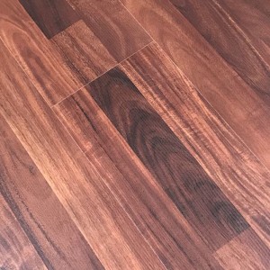 12mm Oak Laminate Flooring