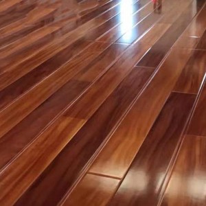 8MM EIR  laminate flooring