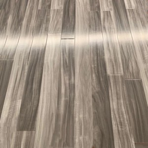 8MM EIR  laminate flooring