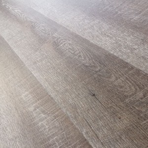 Brush Oak EIR  Spc Vinyl Plank Flooring