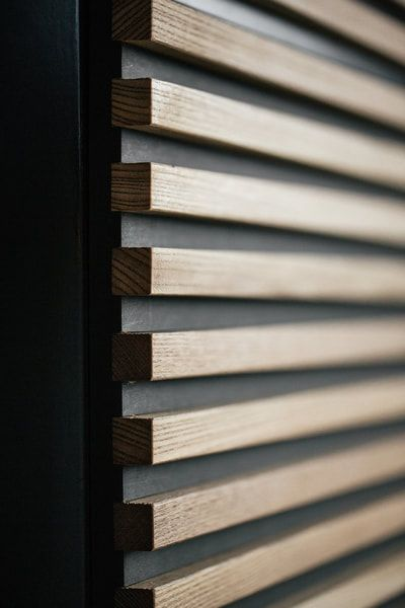HARDWOOD WALL PANEL