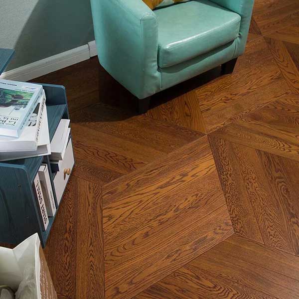 Chevron-oak-engineering-wooden-flooring