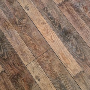 Old Pine EIR laminate flooring