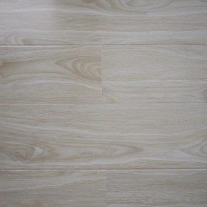 Natural oak color 12mm laminate flooring