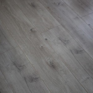 China 12mm laminate flooring