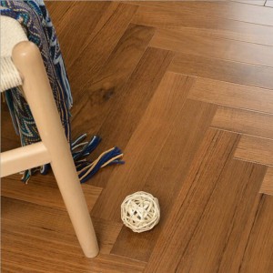 12mm Herringbone Natural Oak Hardwooden Flooring