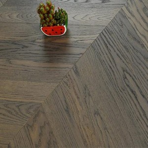 600*90*18mm Gray Oak Chevron Wooden Flooring