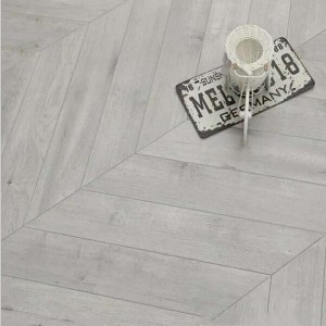 600*90*18mm Gray Oak Chevron Wooden Flooring