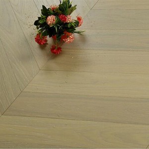 Wirebrushed Chevron Wood Flooring