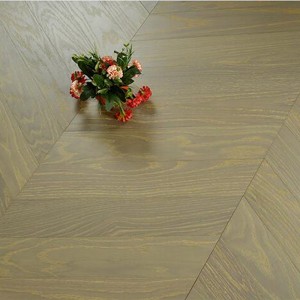 Best Quality Fishbone Install Oak timber Flooring