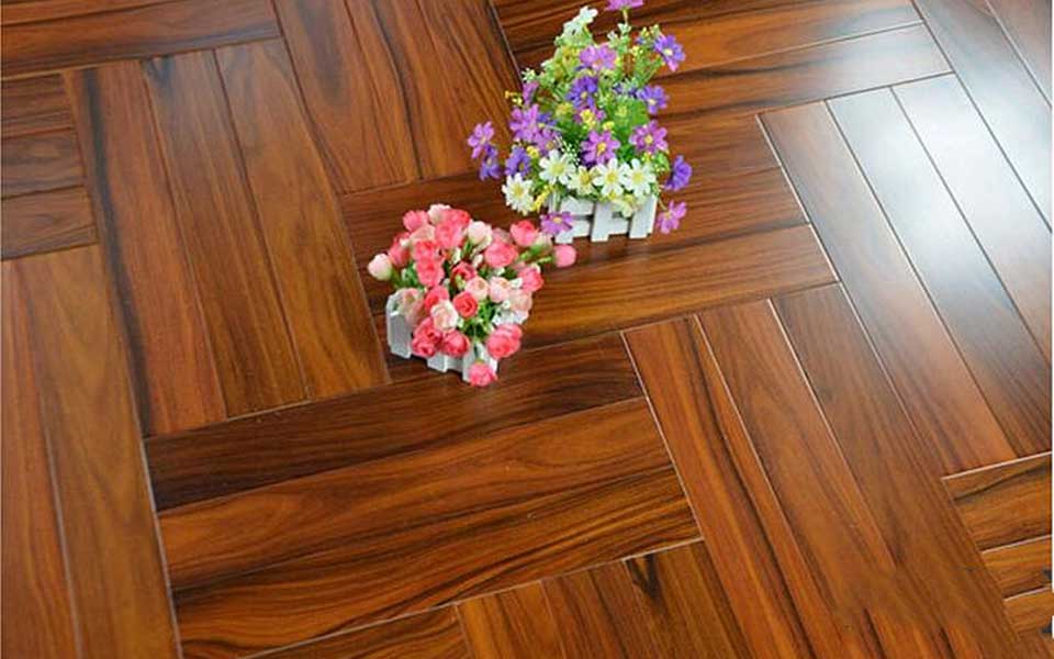 herringbone-engineered- flooring