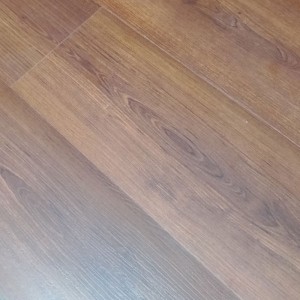 oak embossed Laminate Flooring
