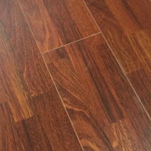 v-groove Oak Laminate Flooring